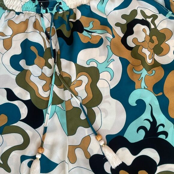 Rose & Olive Multicolor Floral Pants - Picture 4 of 7